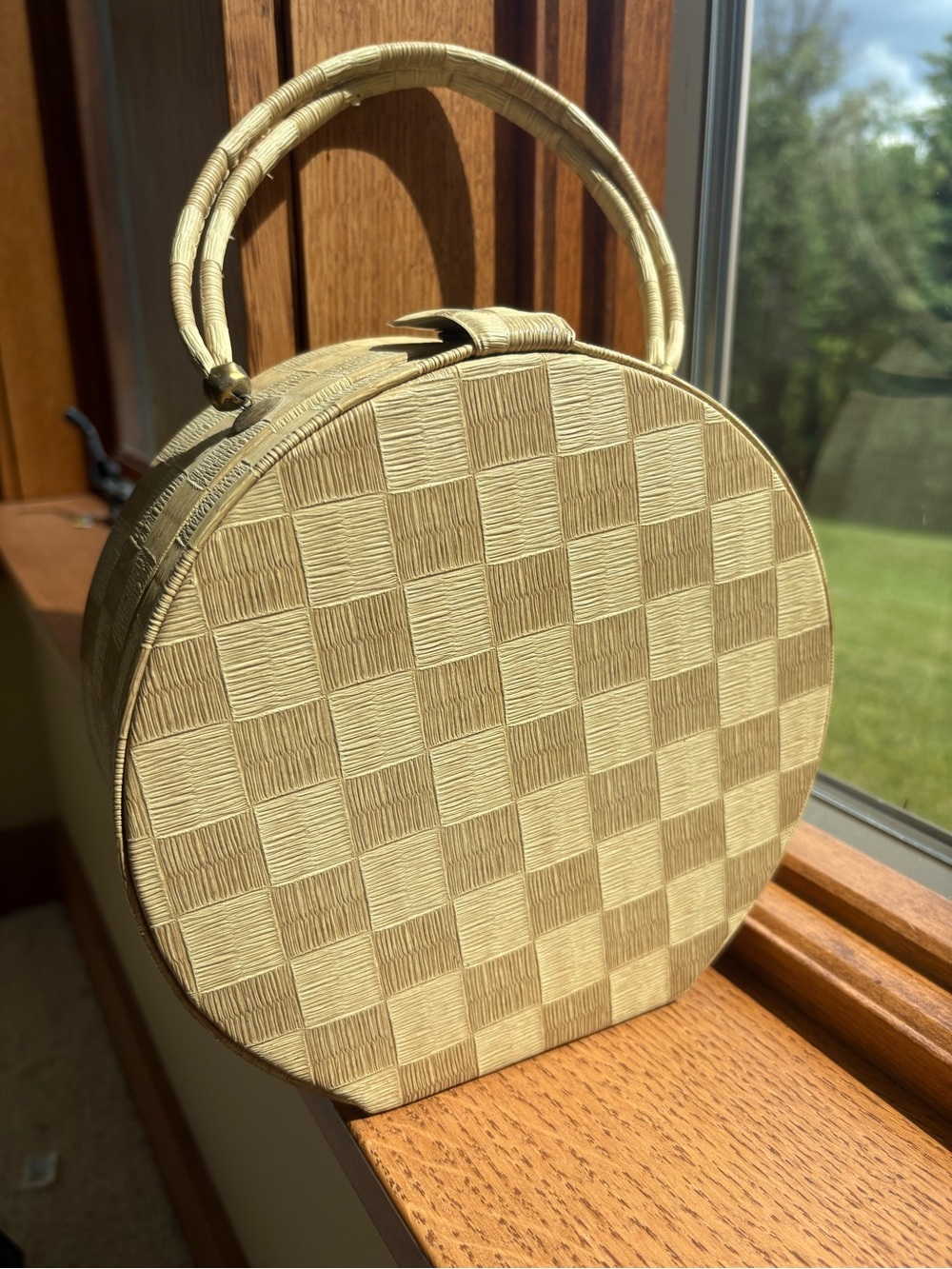 Vintage Round Checkered Train case Hatbox Purse in Tan & Beige Check Textured
